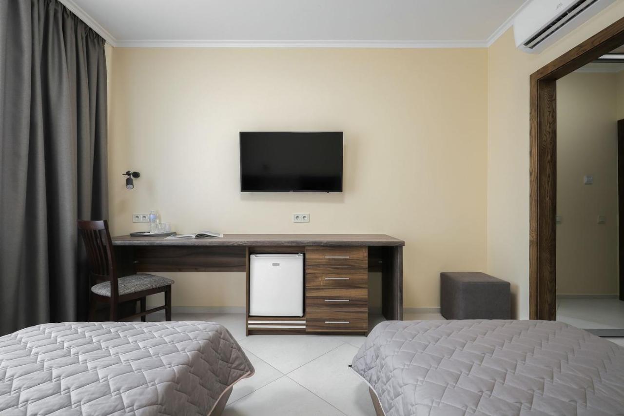 Borys Airport Hotel 3*